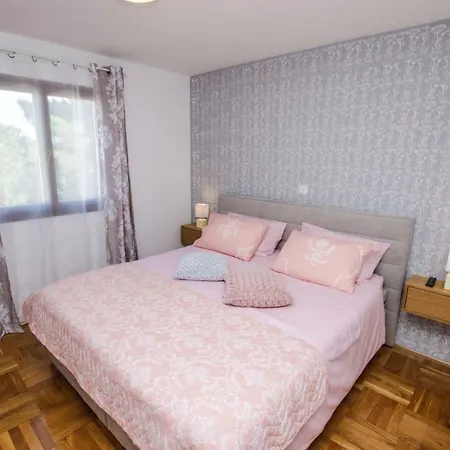 Sole & Mare Luxury New Porec